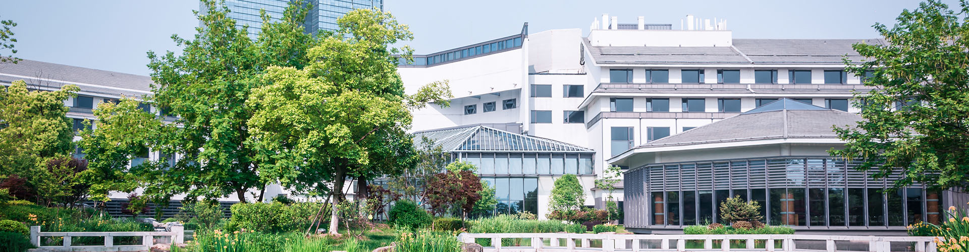 Giải pháp liên lạc nội bộ cho bệnh viện, phòng mổ và khu điều hành